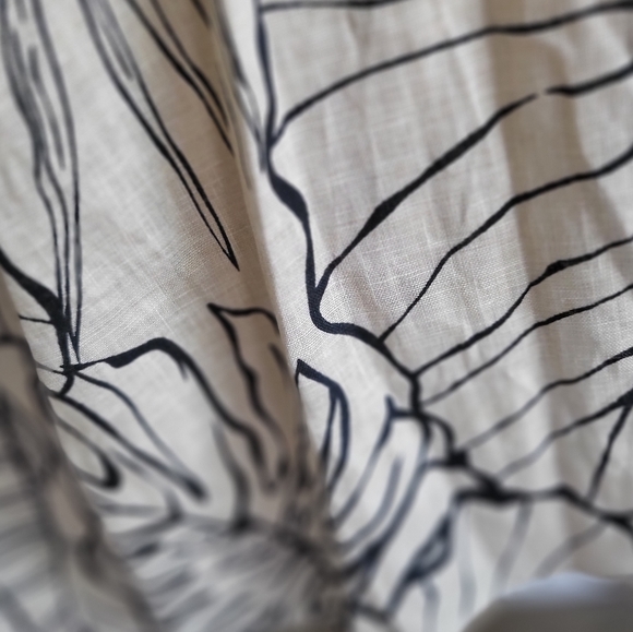 DISSH Malta Black Palm Linen Halter Dress - Picture 9 of 10